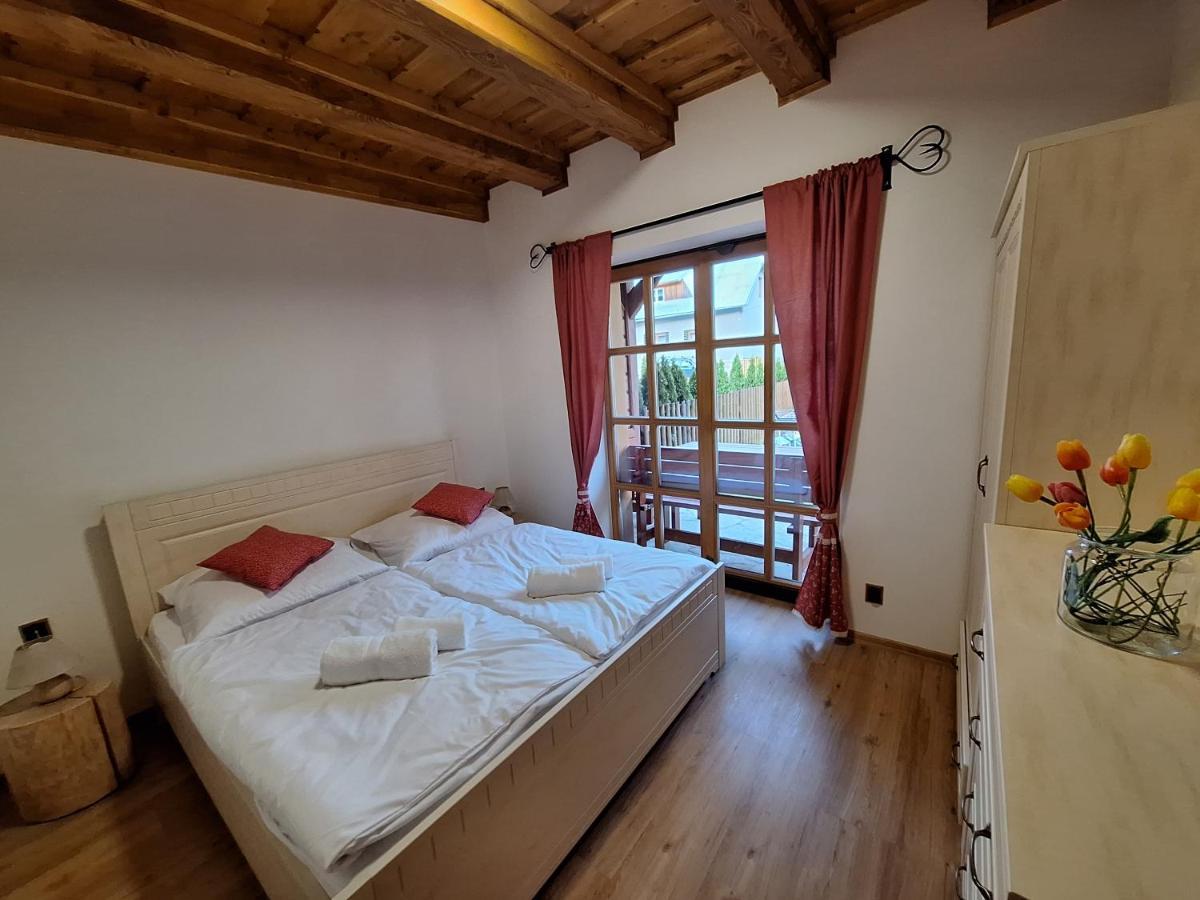 Apartman Jezerne Velké Karlovice Eksteriør billede